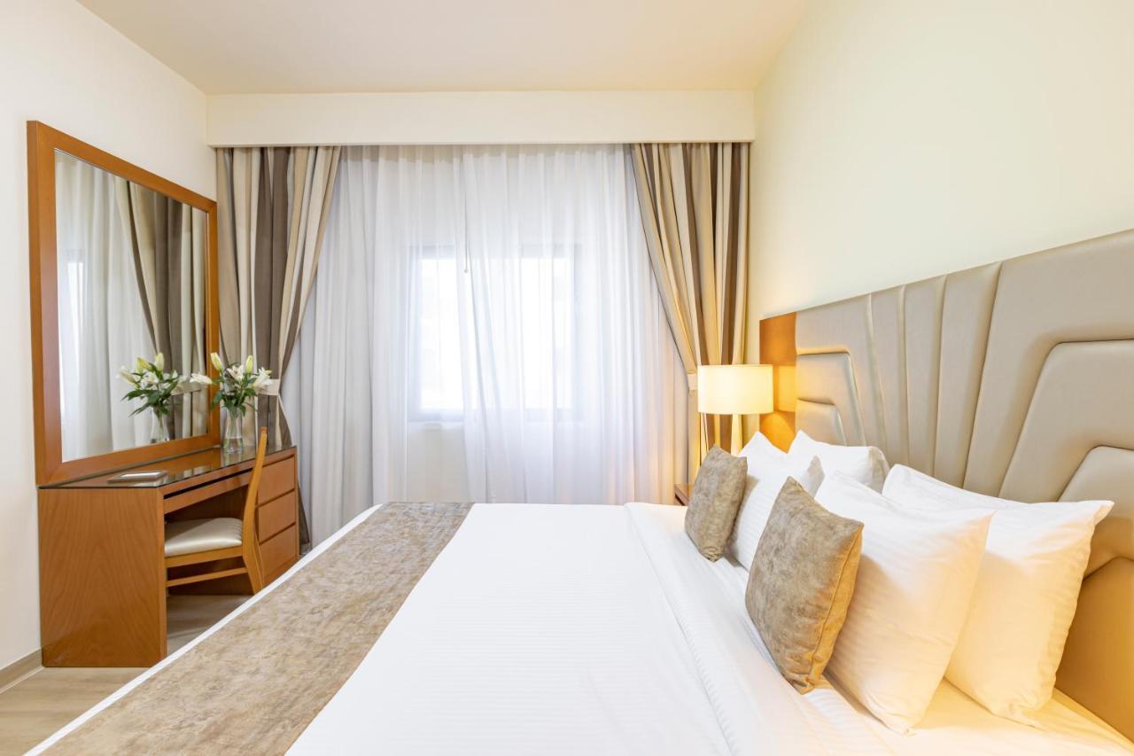 דובאי Golden Sands Suites מראה חיצוני תמונה